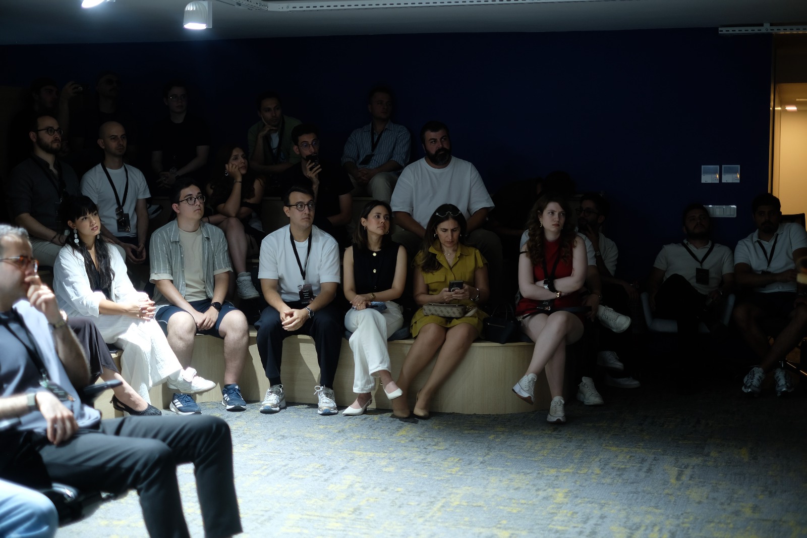 İstanbul'daki final etkinliği salonu doldurdu.